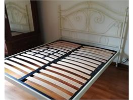 Letto Juliet matrimoniale testata e giroletto